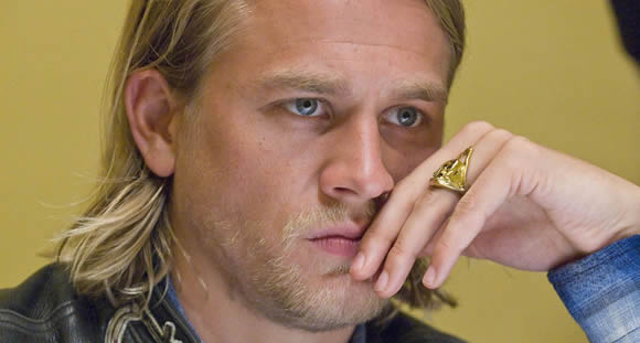 Charlie Hunnam Sons Of Anarchy Season 2