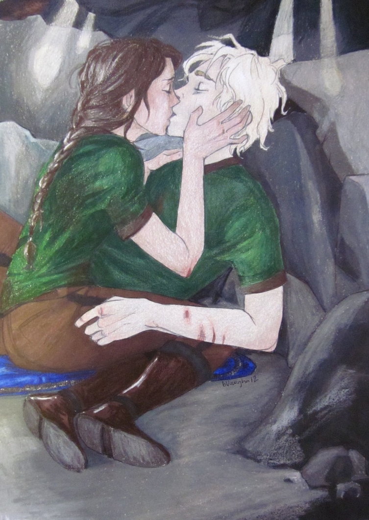 Peeta And Katniss Kissing