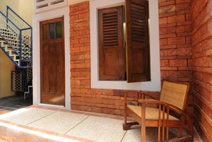 Dinding Batu Bata