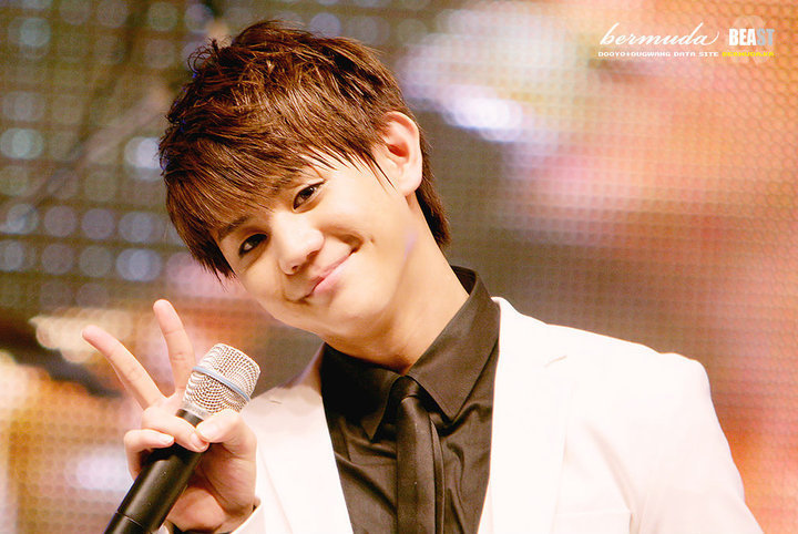 Yoseob Crying
